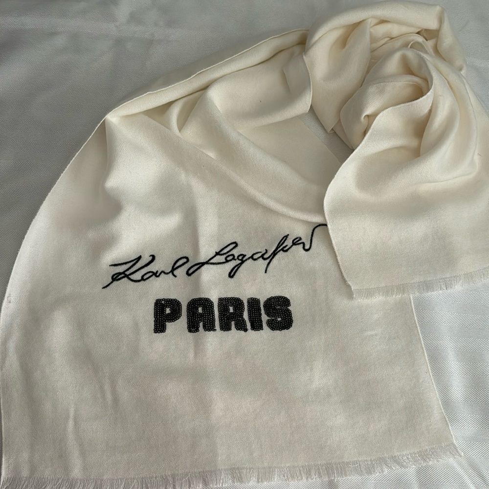 Scarf
